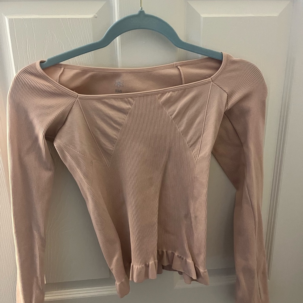 Aerie Blush Long Sleeve Top